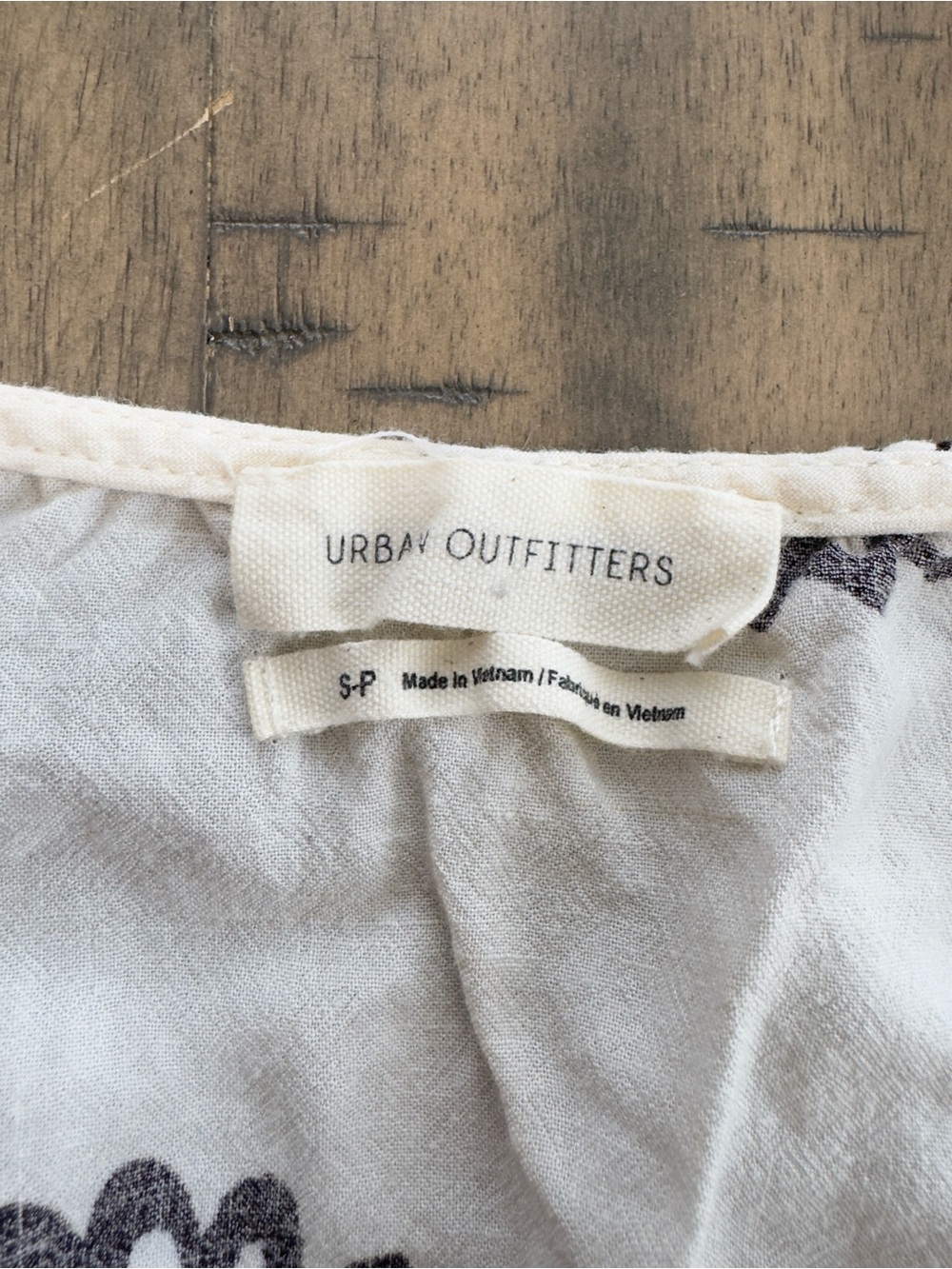 Urban Outfitters White Daisy-Print Mini Dress with Yellow Centers - Picture 10 of 10
